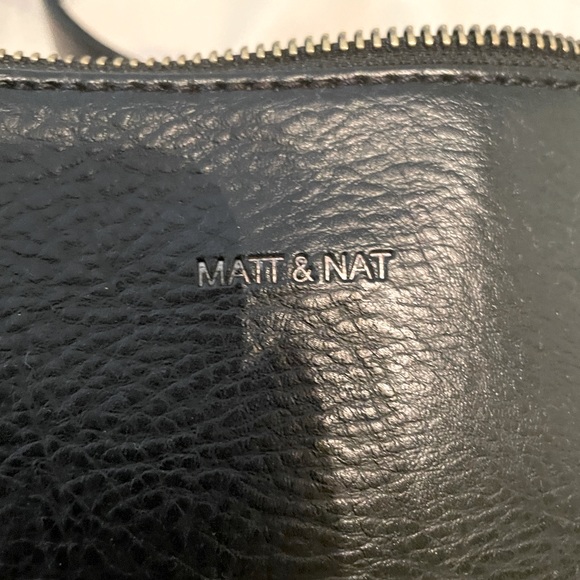 Mat & Nat Shoulder/Bucket Bag - Picture 2 of 4